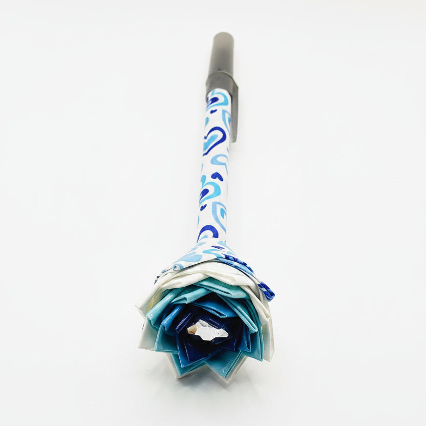 Blue & White Hearts Duct Tape Flower Pen