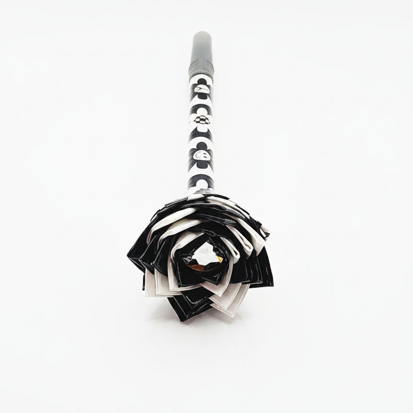 Checkered Flower Art Duct Tape Flower Pen