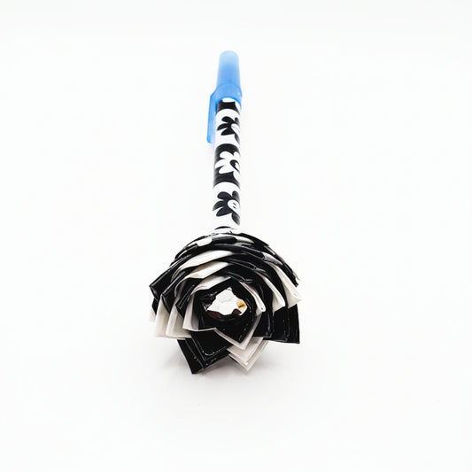 Checkered Flower Art Duct Tape Flower Pen