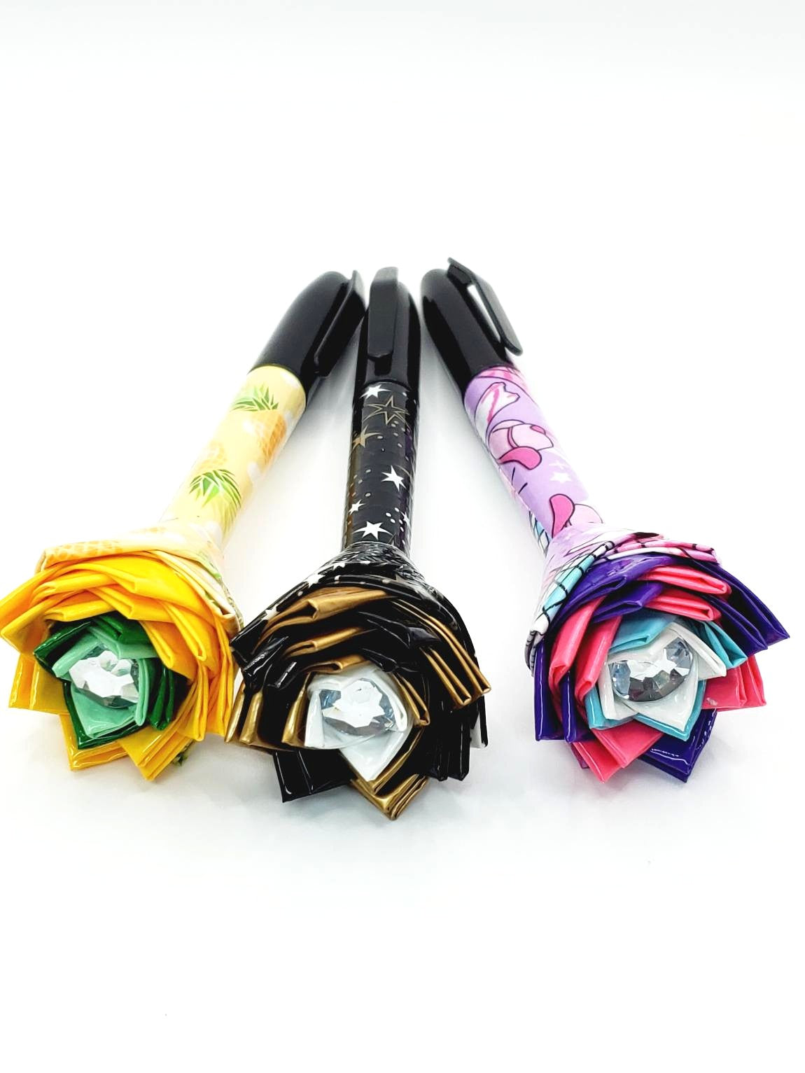 Set of 7 Permanent Markers w/7 Different Ink Colors